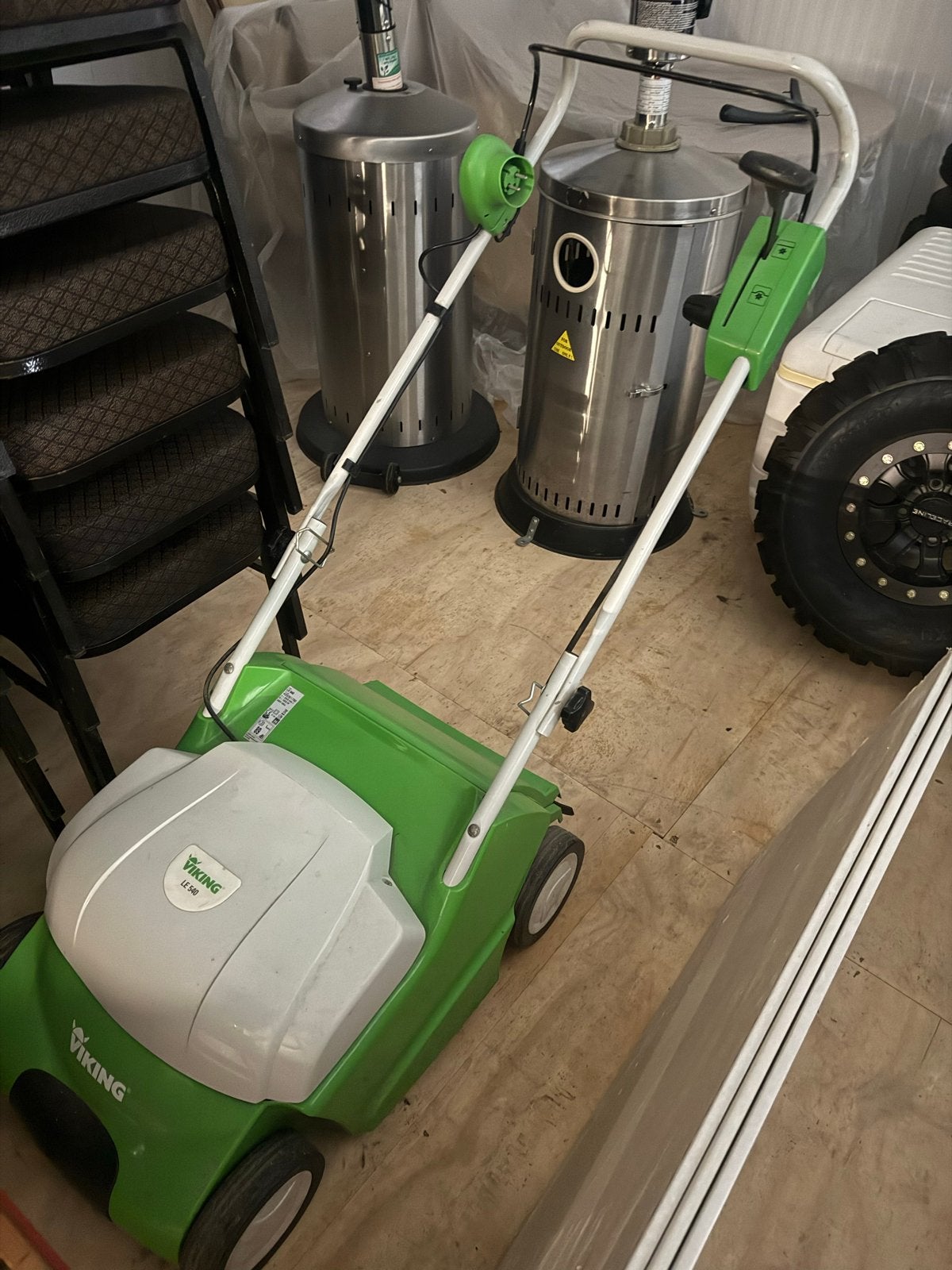 Viking LE 540 verticuteermachine - Zo goed als nieuw, Tuin en Terras, Ophalen, Cirkelmaaier, Elektrische grasmaaier, Zo goed als nieuw