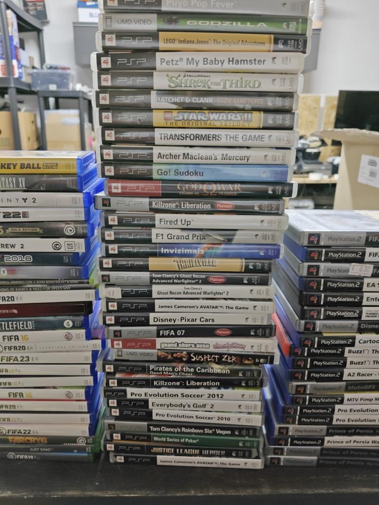 ZEER GROTE PARTIJ Lege hoesjes!, Spelcomputers en Games, ., 1 speler, Ophalen of Verzenden, Zo goed als nieuw