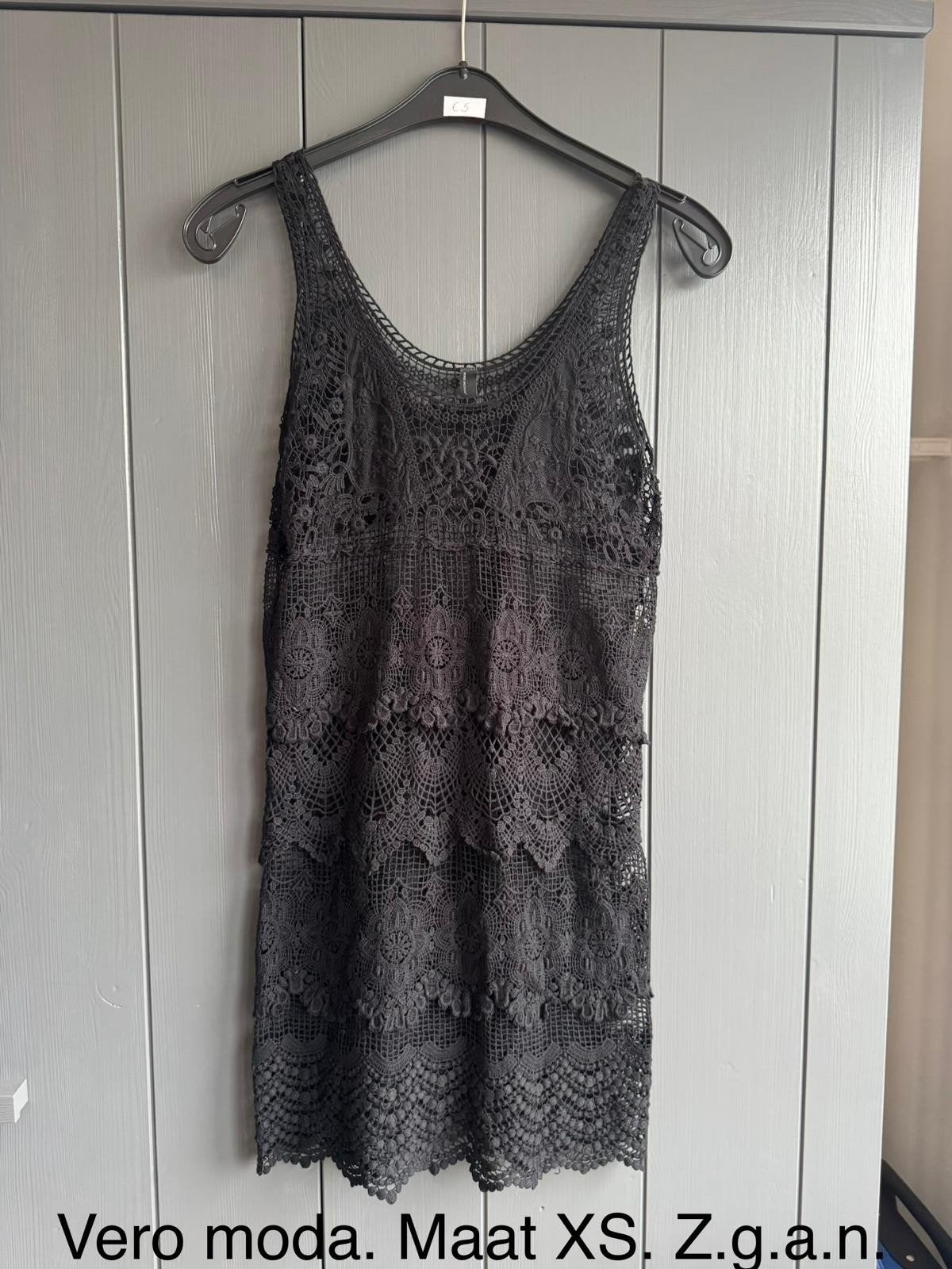 Vero Moda Zwart Gehaakt Jurkje Maat XS, Kleding | Dames, Vero Moda, Zwart, Ophalen of Verzenden, Zo goed als nieuw