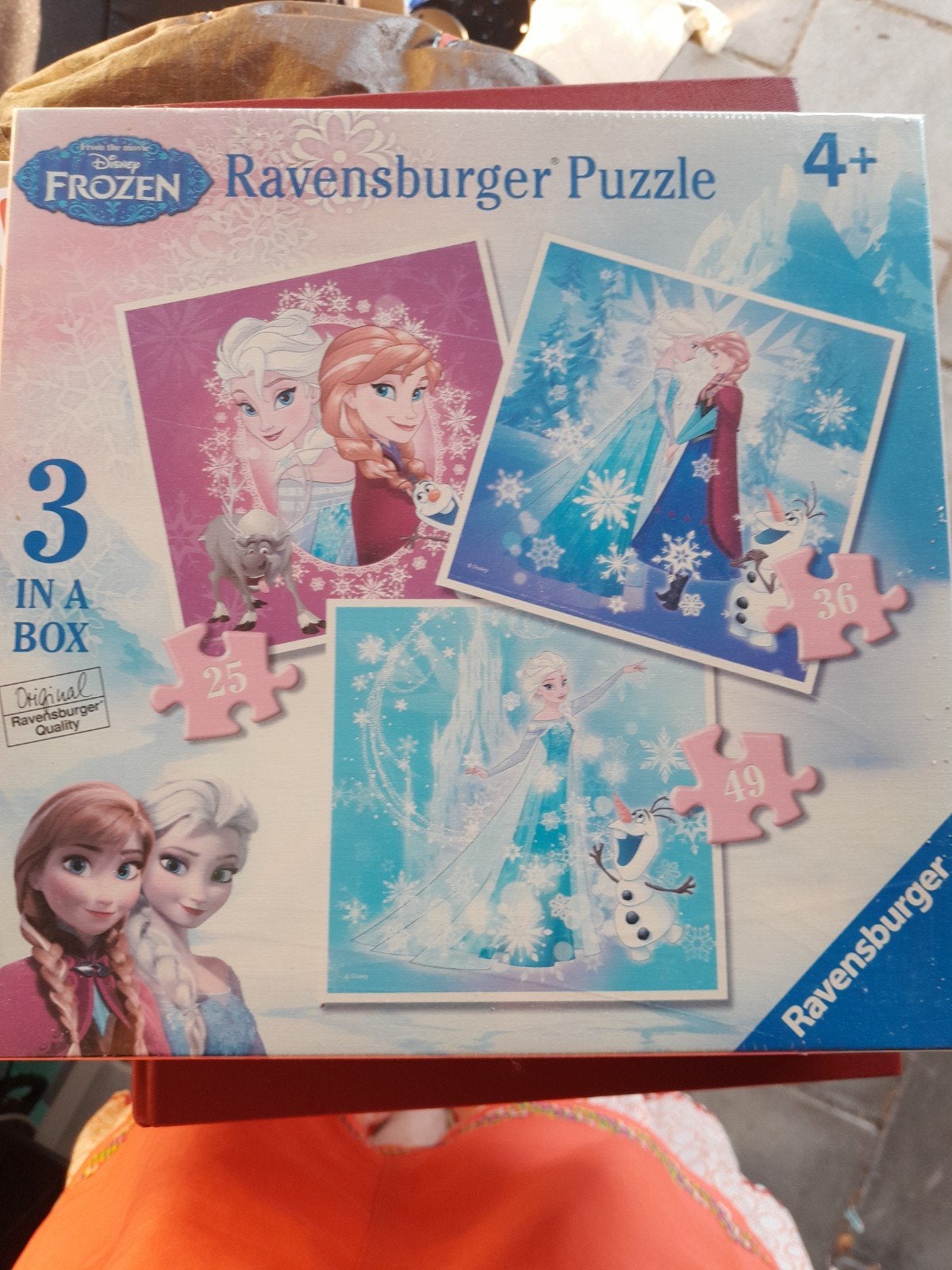 3 Frozen puzzels. Nieuw. 25-36 en 49 stukjes, Ophalen of Verzenden, 10 tot 50 stukjes, Nieuw, 4 tot 6 jaar