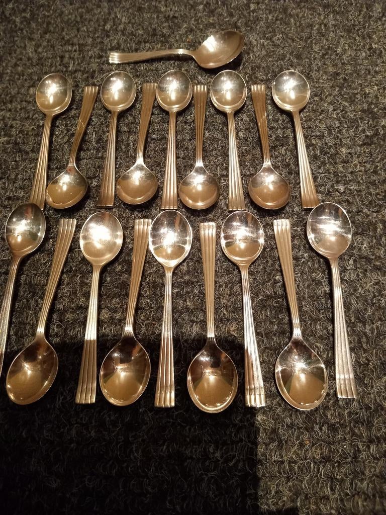 18 lepeltjes 1 suikerlepel Douwe Egberts Herbert Hooijkaas, Ophalen of Verzenden