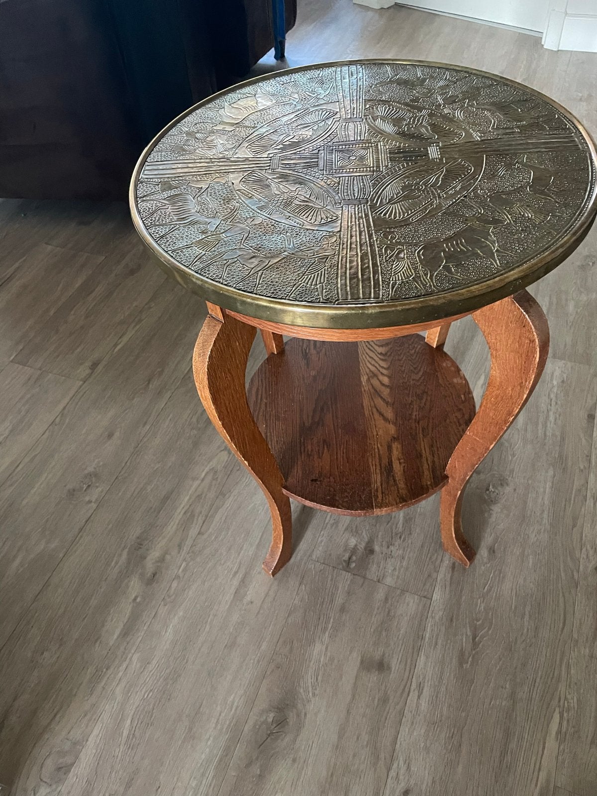 Antieke bijzettafel met messing blad, Ophalen