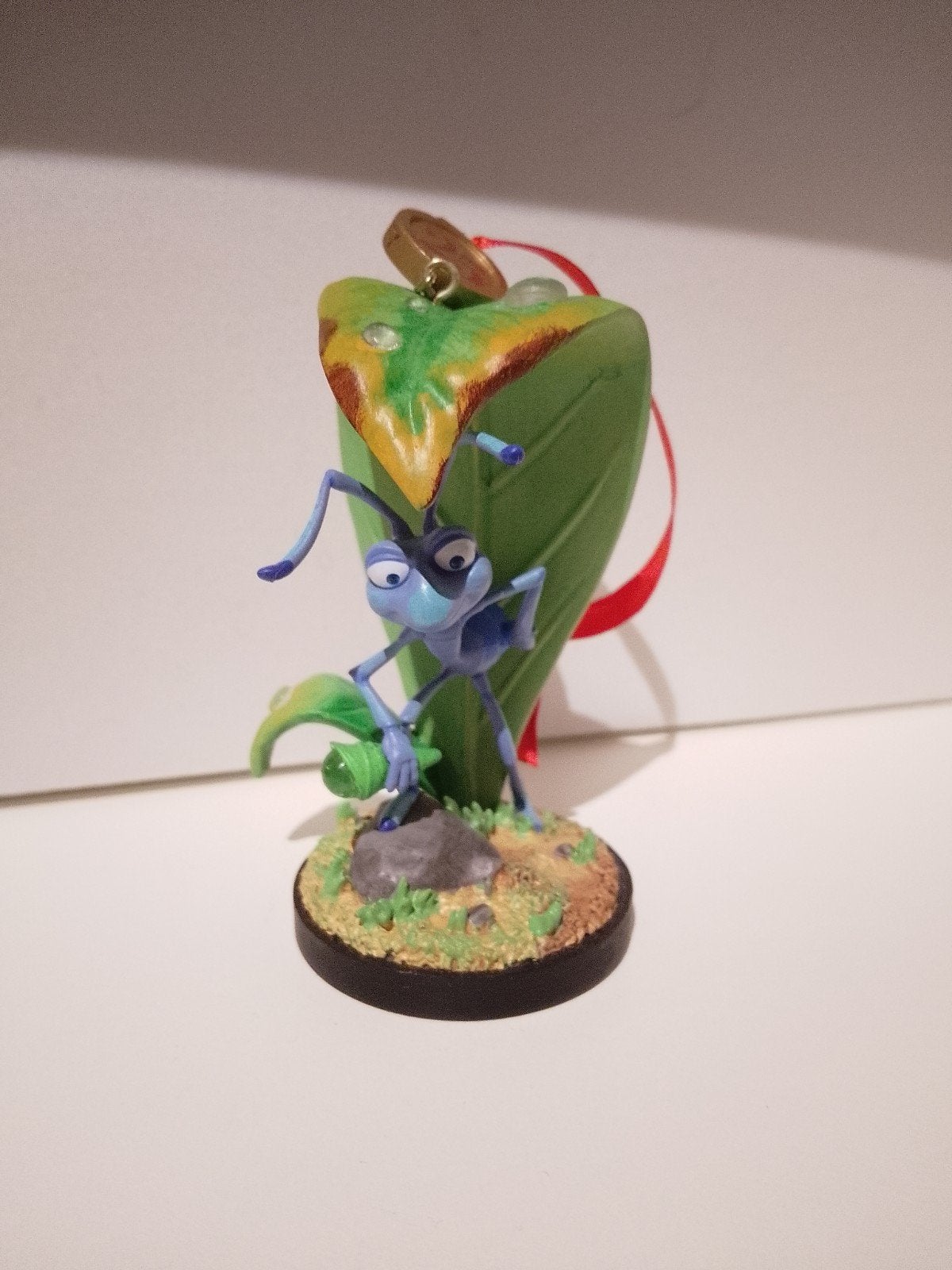 Disney sketchbook Legacy ornament A bug's life, Verzamelen, Verzenden, Overige figuren, Zo goed als nieuw, Beeldje of Figuurtje