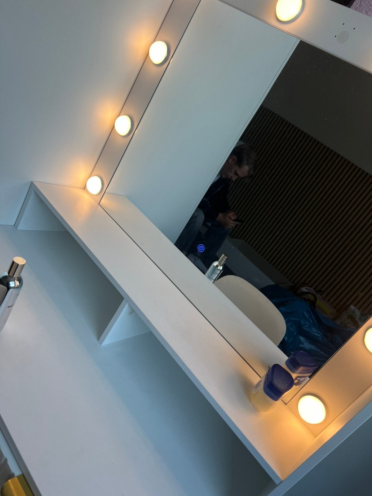 Foto 5 van Bureau met licht
