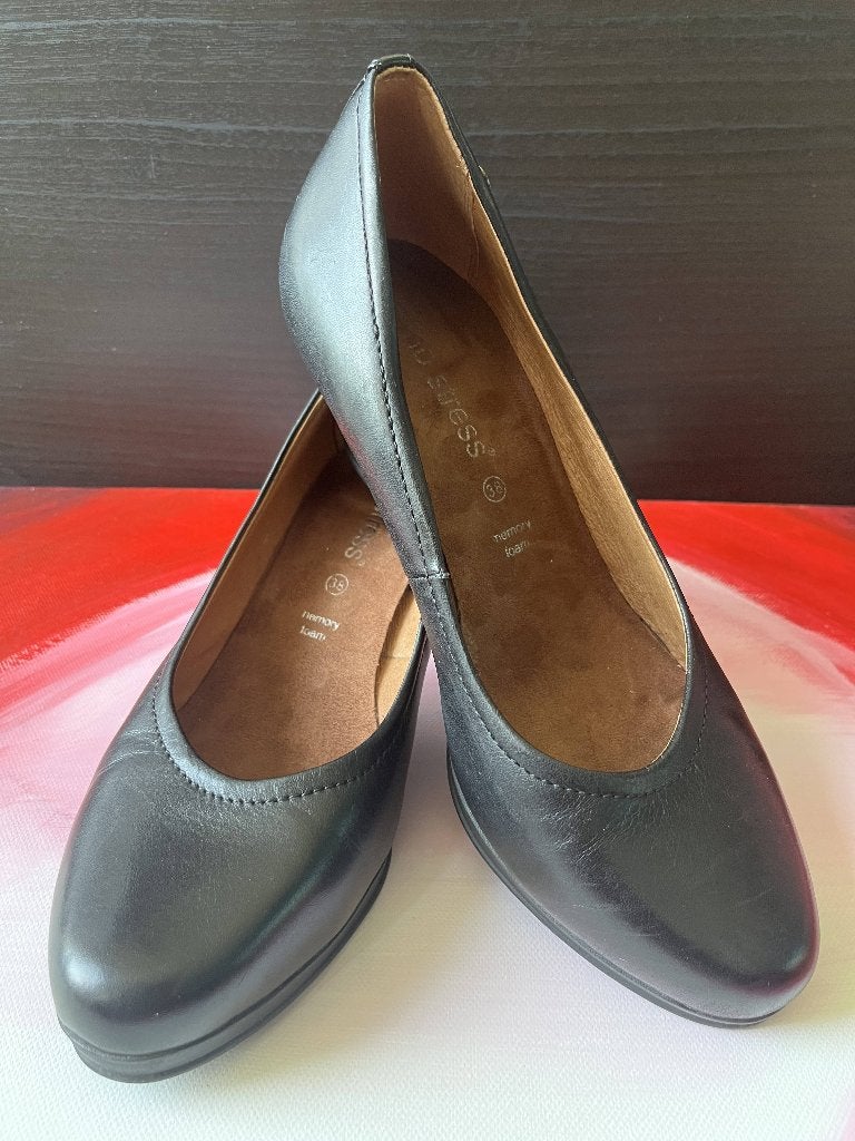 No Stress - Zwarte pumps van 100% leer - maat 38, Pumps, Zwart, Ophalen of Verzenden, Onbekend