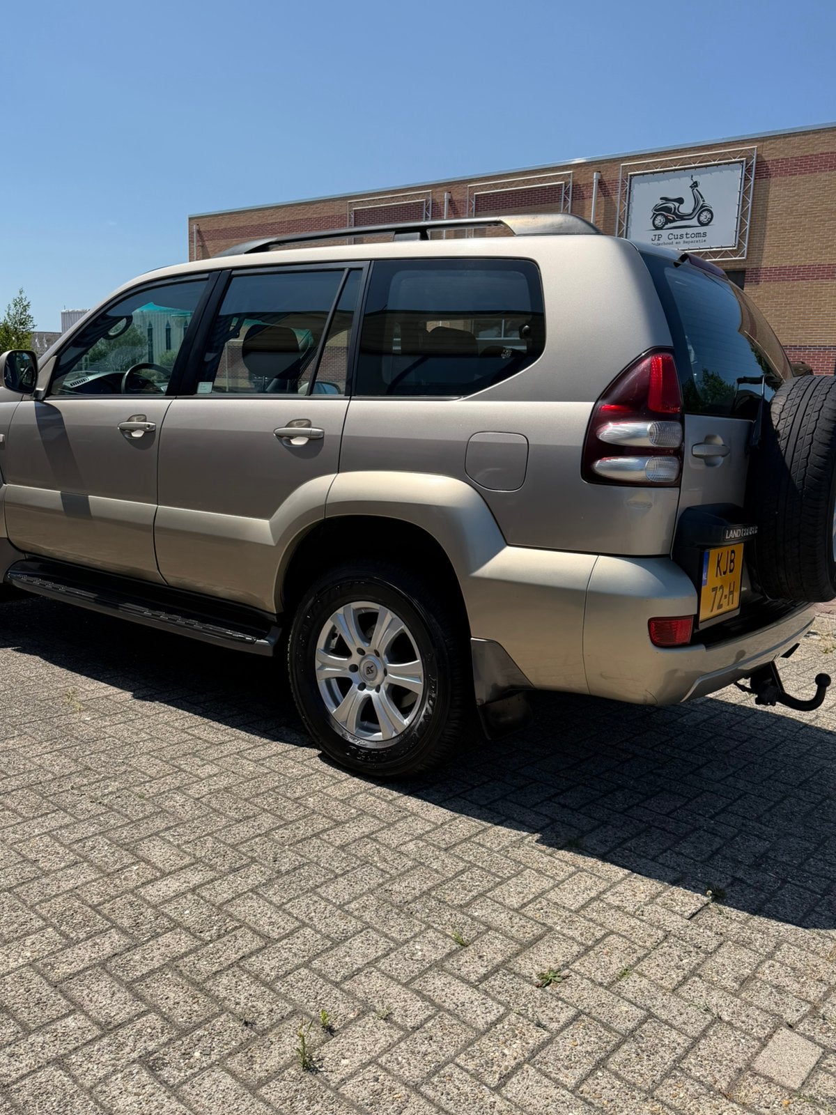 Toyota landcruiser 4.0 v6 nieuwe apk 5dr, Auto's, 249 pk, 8 stoelen, 2800 kg, Leder