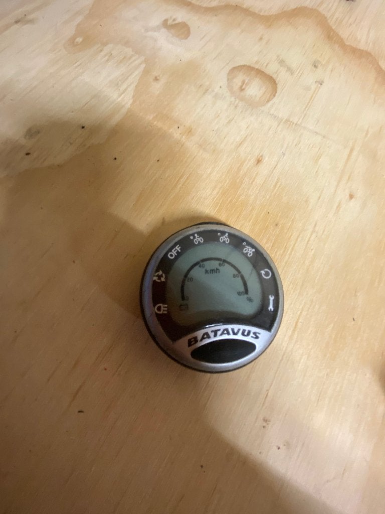 Batavus ion display rond, Fietsen en Brommers, Fietsaccessoires | Fietscomputers, Ophalen of Verzenden, Gebruikt