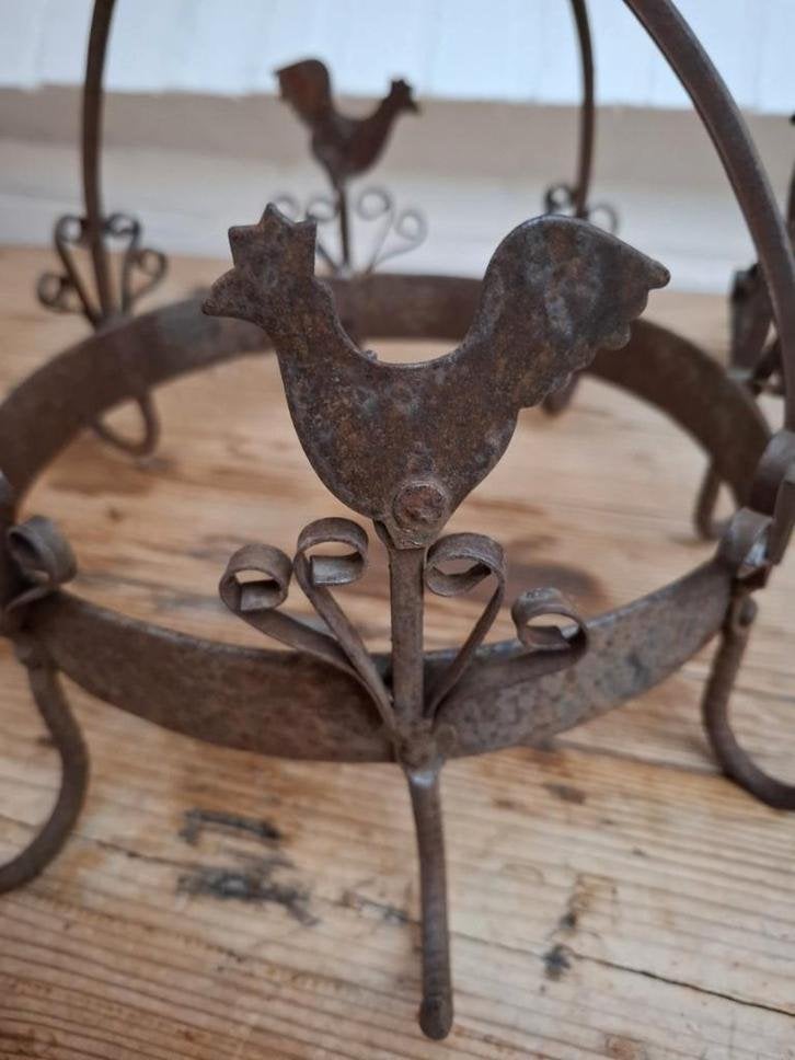 Oude verweerde brocante smeedijzeren wildkroon, 8 haken, Ophalen of Verzenden