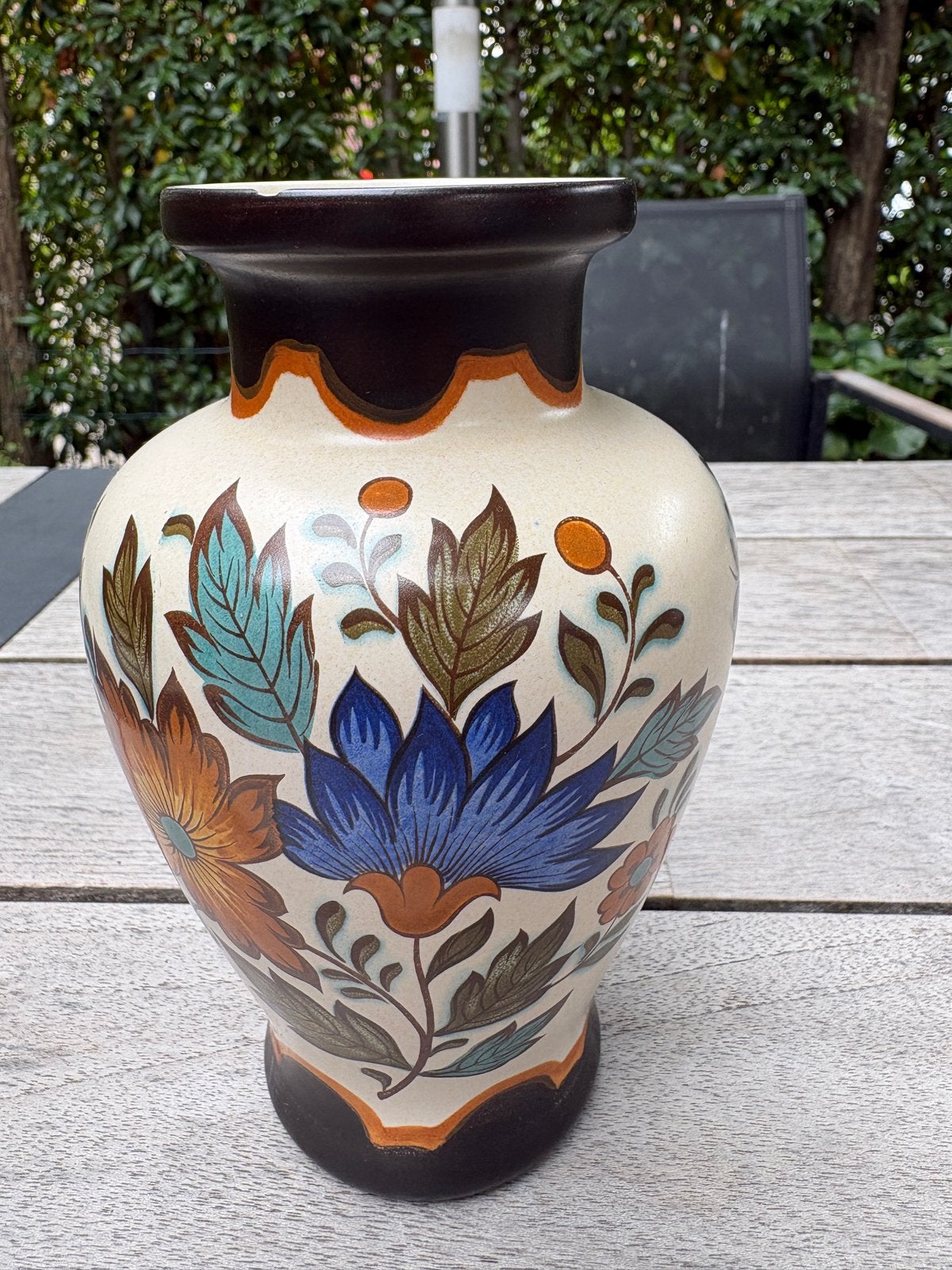 Vintage Flora Gouda Plateel vaas, 16 cm, bloemmotief, Ophalen of Verzenden