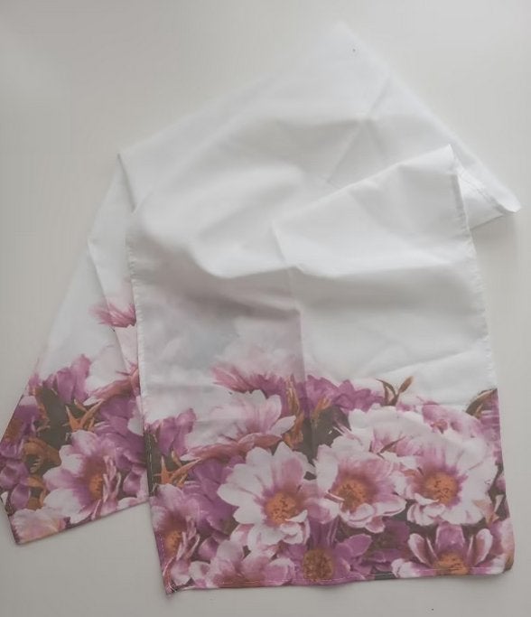 Polyester sjaal met roze bloemmotief, nieuw, Oosterveldweg 15, 7274 DZ, Verzenden, Maat 46/48 (XL) of groter, Nieuw