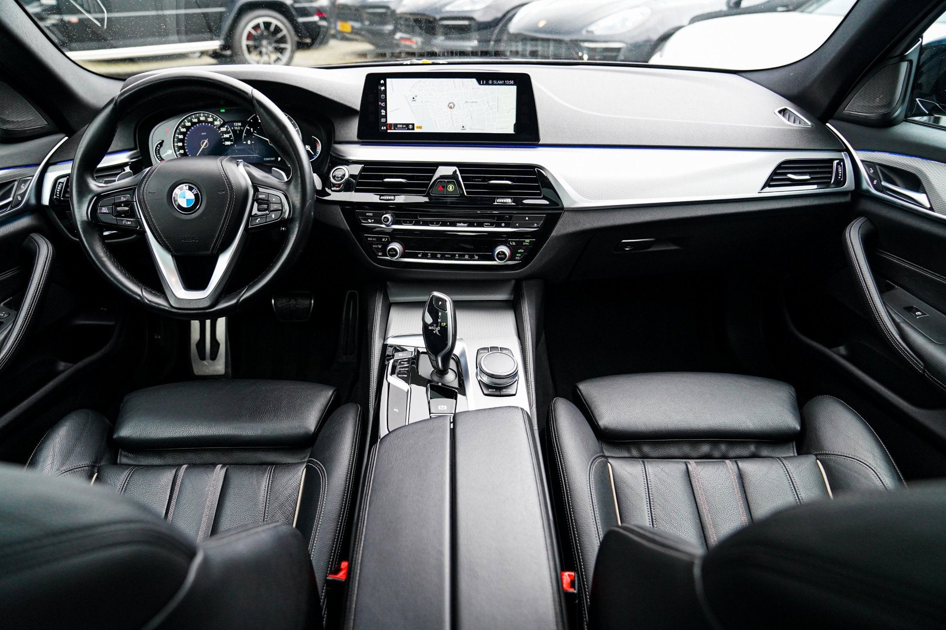 BMW 5-serie 530i High Executive | Head Up Display | Panorama, Automaat, 1998 cc, Achterwielaandrijving, Gebruikt
