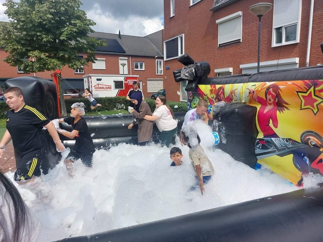 Opblaasbaar Schuimfeest Disco Set - Compleet met Schuim, Ophalen, Gebruikt, Feestartikel, Verjaardag