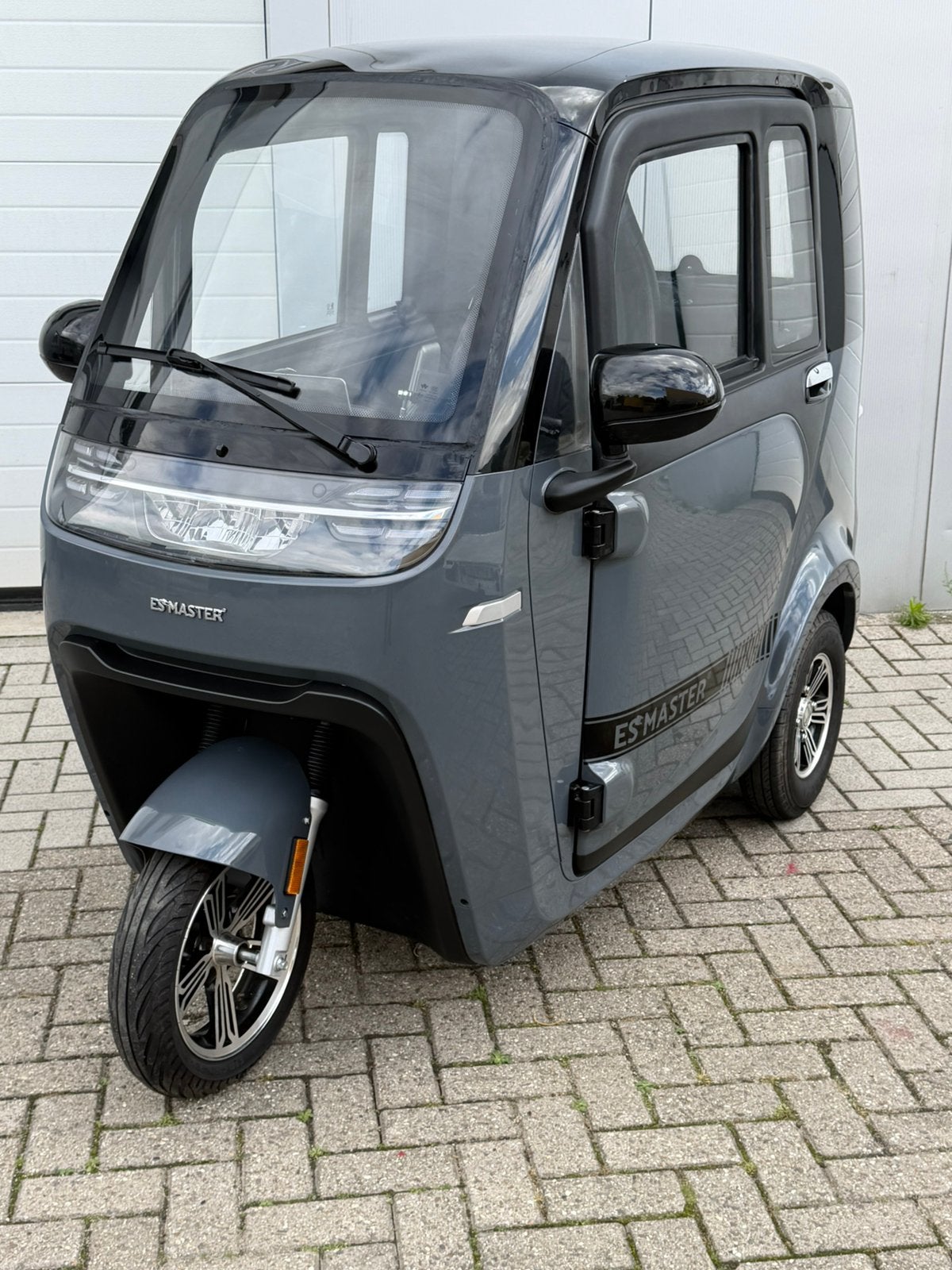 Esmaster NOVA Scootmobiel ( Rijbewijs vrij rijden ! ) 2025, Ophalen of Verzenden, Zo goed als nieuw, 46 km of meer, 16 km/u of meer