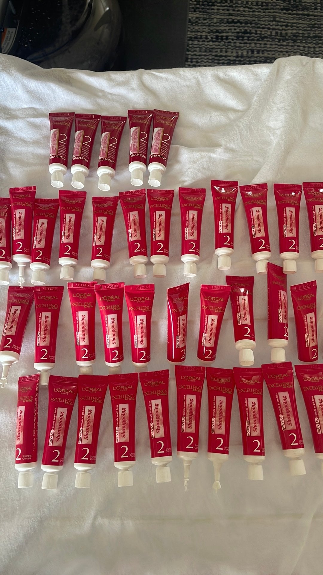 ALLEMAAL NIEUW! KLEINE “LOREAL” SHAMPOO, Ophalen of Verzenden, Nieuw, Shampoo of Conditioner