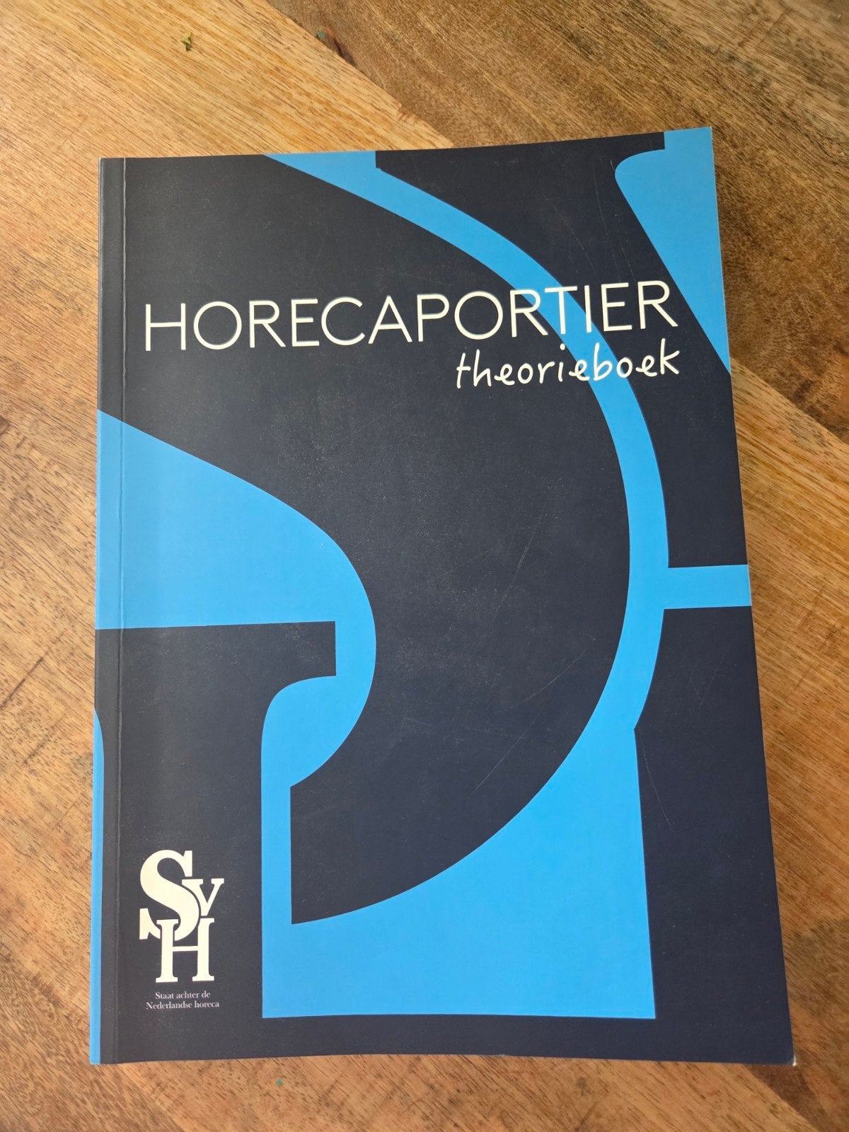 Horecaportier theorieboek - SVH, Ophalen of Verzenden, Gelezen, MBO, SVH