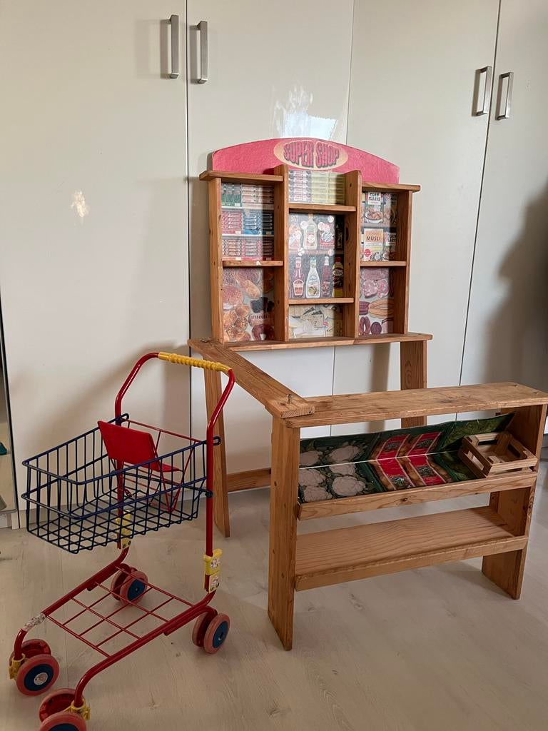 Vintage houten speelwinkeltje met winkelwagentje, Ophalen, Gebruikt, Jongen of Meisje