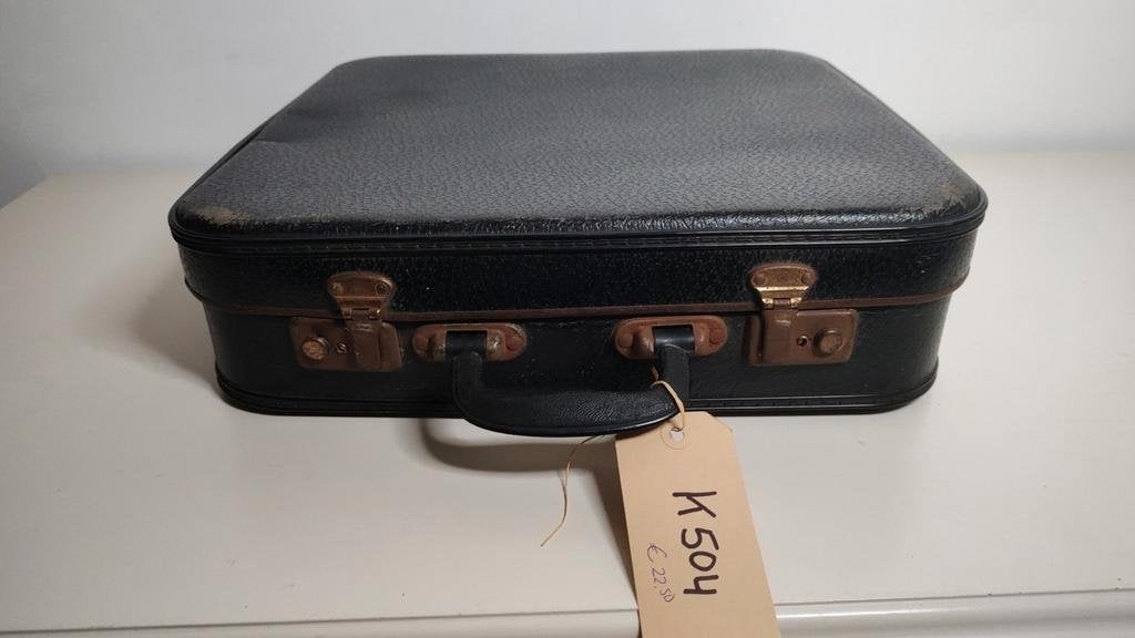 K504 VINTAGE stewardess koffer zwart in goede staat, Sieraden, Tassen en Uiterlijk, Overige materialen, Gebruikt, -, -