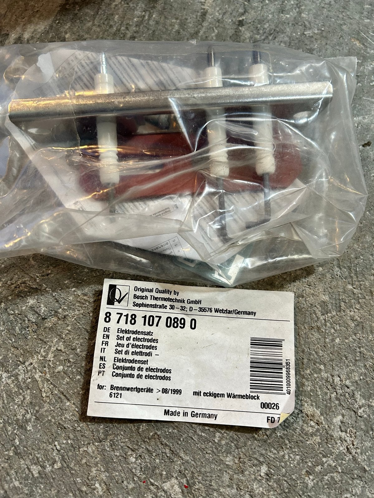 Bosch Elektrodenset voor Brennwertgeräte (>08/1999), Ophalen of Verzenden, Nieuw