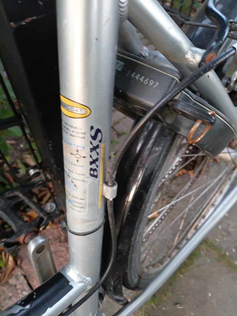 Twee bruikbare stationsfietsen, 56 cm of meer, Ophalen, Gebruikt, Batavus
