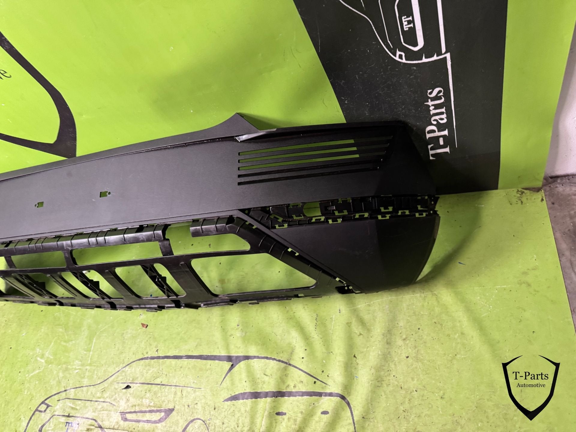 hyundai ioniq 5 achterbumper bumper, Gebruikt, Heolleung-ro 12
06797  Seoul, Ophalen of Verzenden, Info@hyundai.com