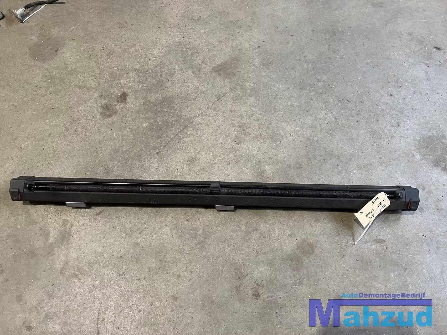 AUDI A4 B7 AVANT Rolhoes 2004-2008, Auto-onderdelen, Interieur en Bekleding, Gebruikt, AUDI AG, Auto-Union-Strasse 1
85045  Ingolstadt, DE