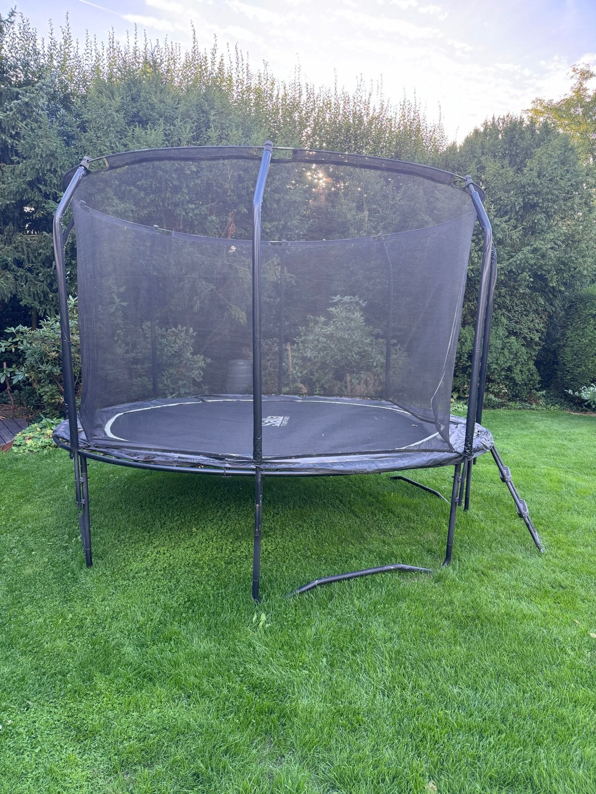 Salta Trampoline 270 cm hoog, 365 cm diagonaal - Opknapper, Ophalen, Gebruikt