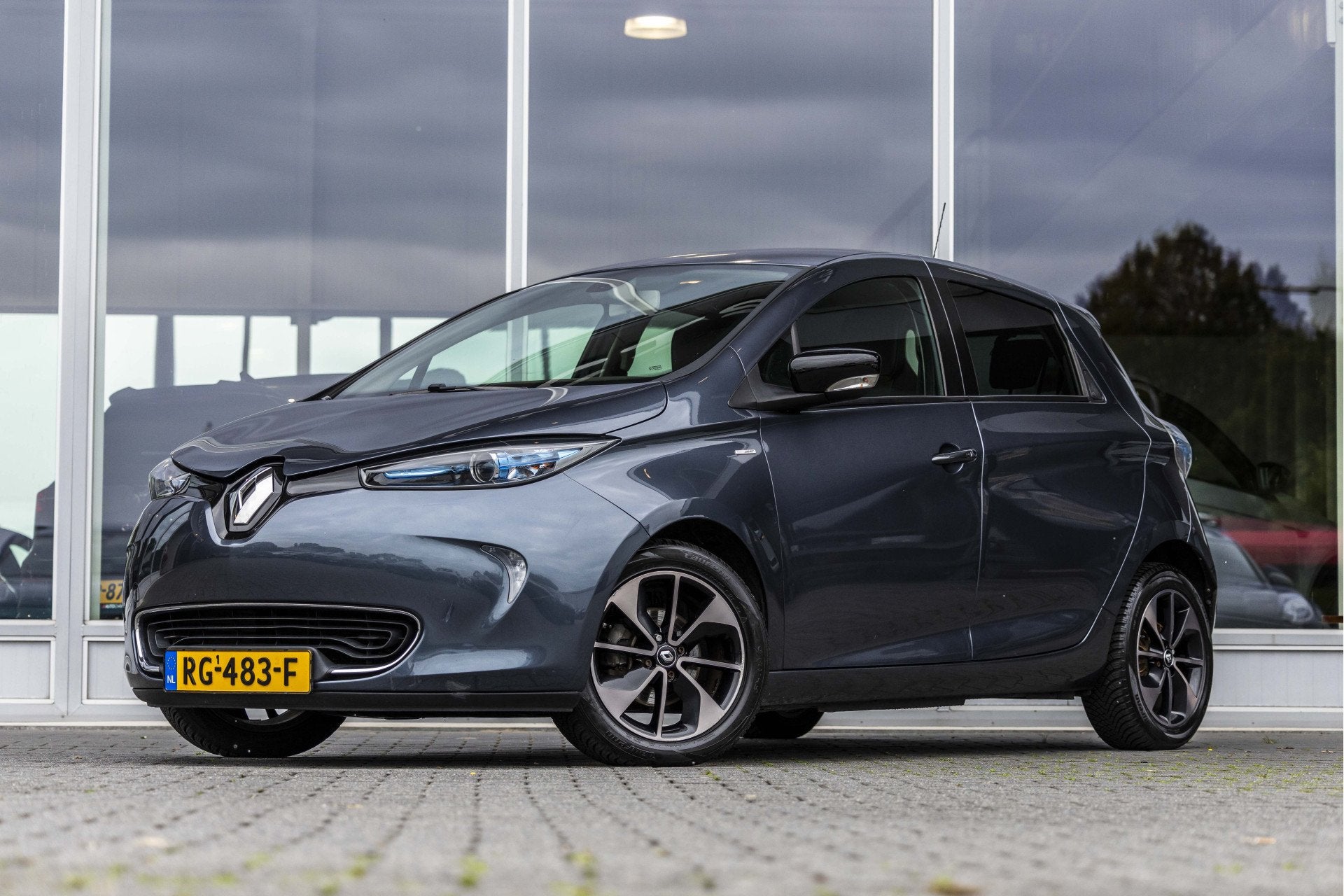 Renault ZOE Q90 Bose Quickcharge 41 kWh (ex Accu) | SOH 85%, Auto's, 12 maanden, Gebruikt, 1455 kg, ZOE