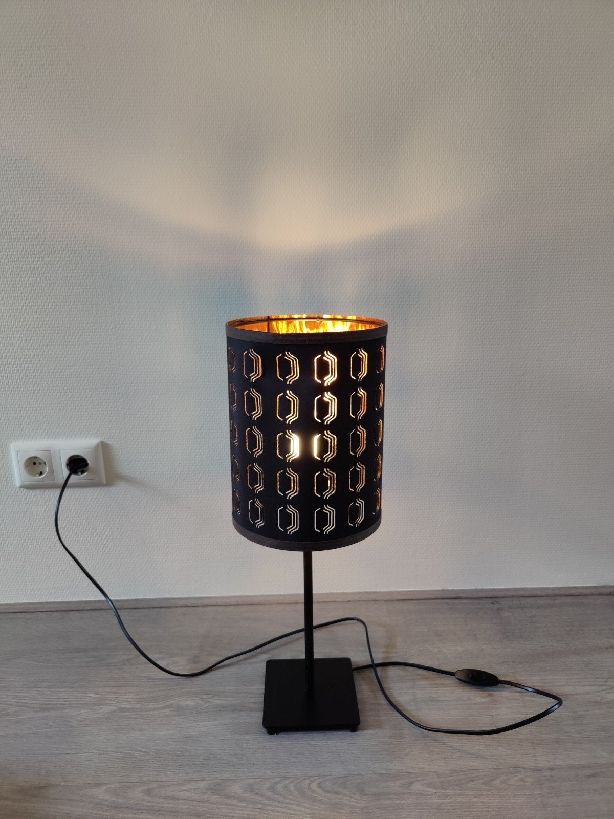 IKEA Nymö Tafellamp met standaard en lampje, Ophalen, Zo goed als nieuw, Minder dan 50 cm