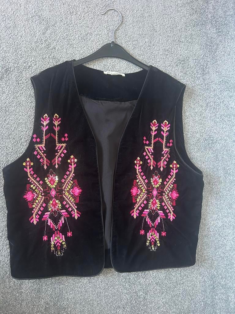 MY JEWELLERY gilet maat s, Kleding | Dames, Bodywarmers, Ophalen, Zo goed als nieuw, Maat 38/40 (M), Zwart