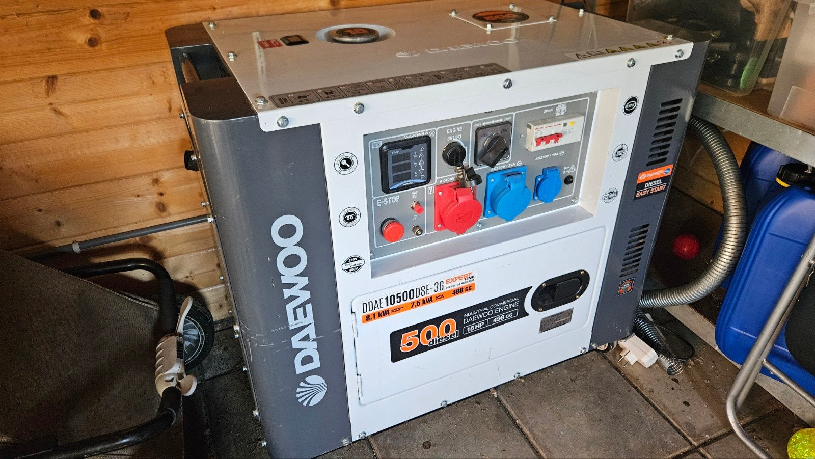 Nieuwe Daewoo aggregaat DDAE10500DSE-3G met extra accu, Doe-het-zelf en Verbouw, Ophalen, Nieuw, 5 tot 10 kVA, Elektrisch startend