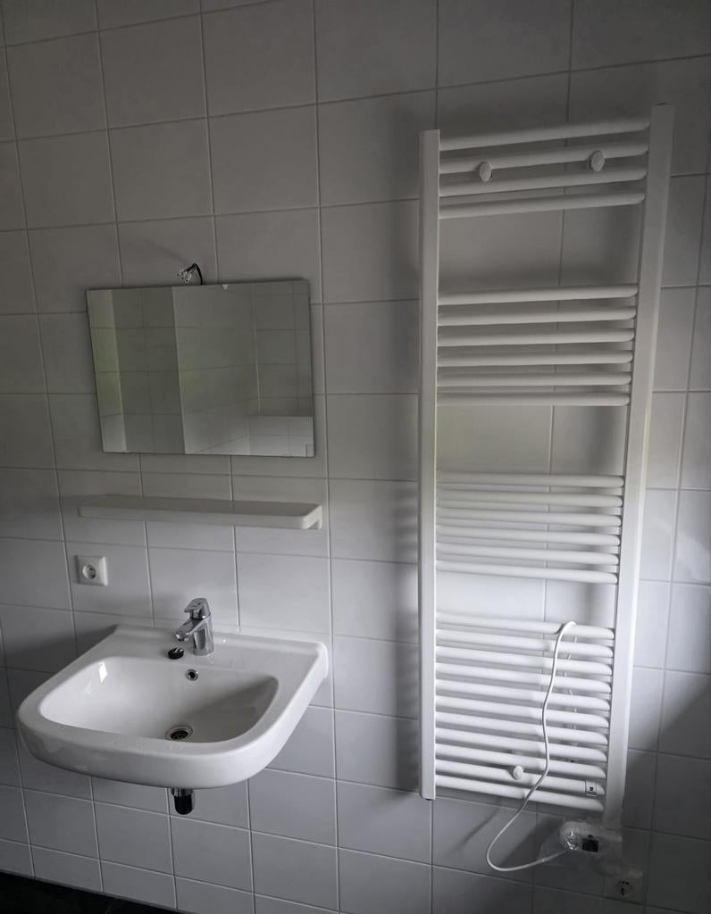 Nieuwe badkamerproducten - Geberit, Grohe, Silk, Ophalen of Verzenden, Nieuw, Met douche
