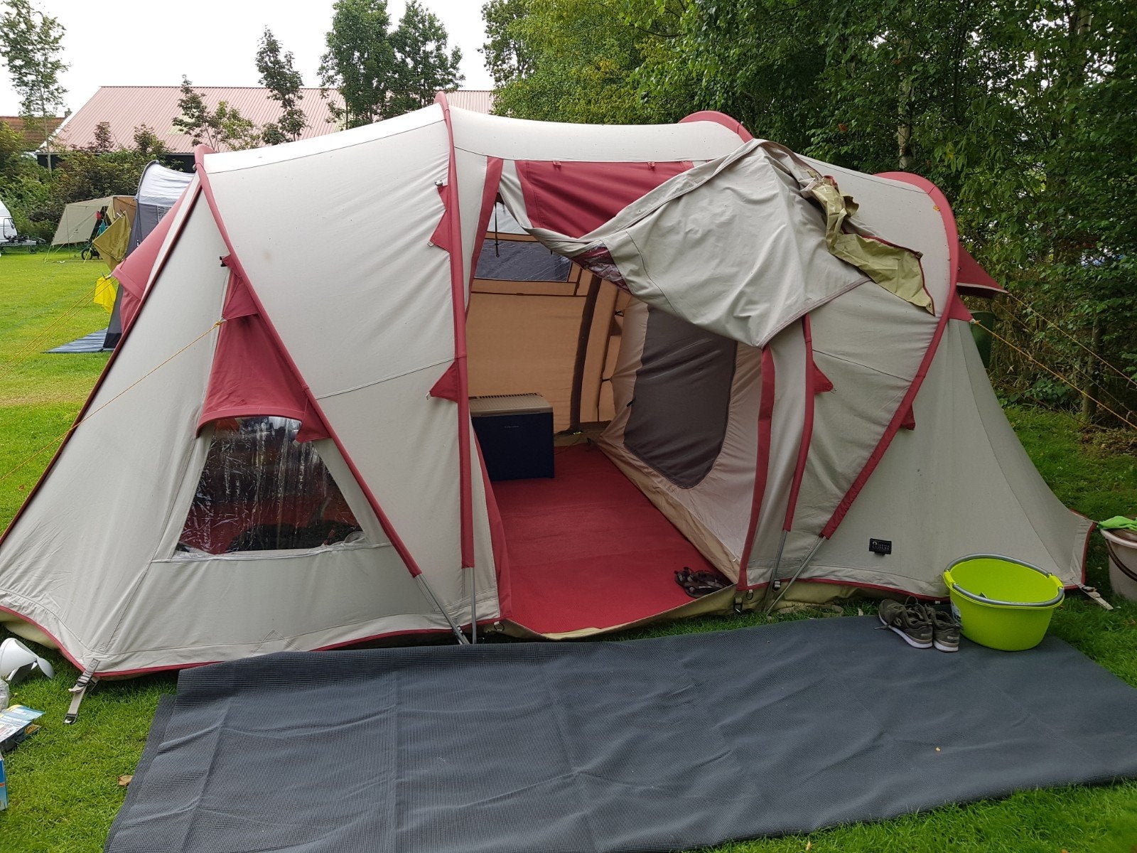 Active Leisure heavy cotton tent., Ophalen, Zo goed als nieuw