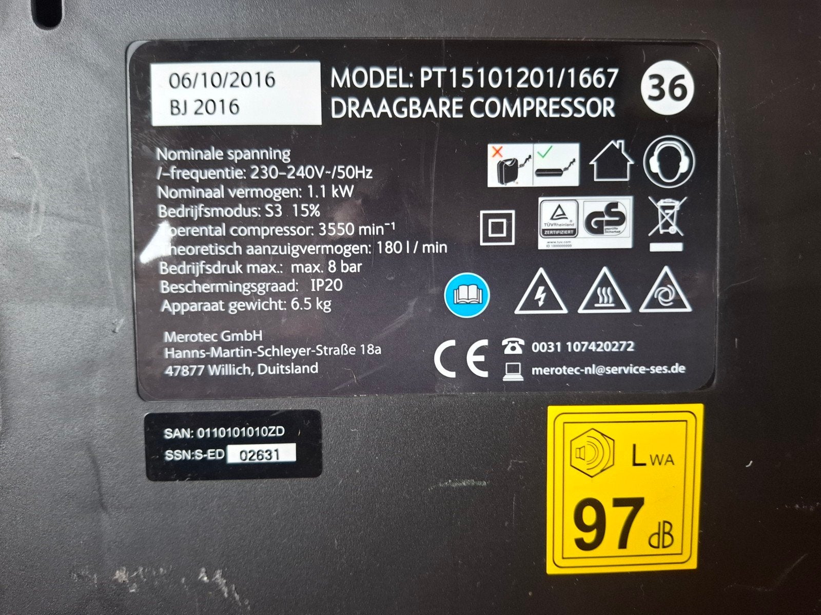 Duro Draagbare Compressor - 1.1 kW, max 8 bar, Doe-het-zelf en Verbouw, Compressors, Ophalen of Verzenden