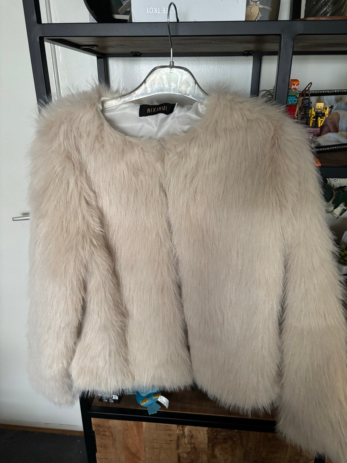 Nieuwe aixirui Mooie beige faux fur jas, maat M, Ophalen of Verzenden, Nieuw, Maat 38/40 (M), Beige