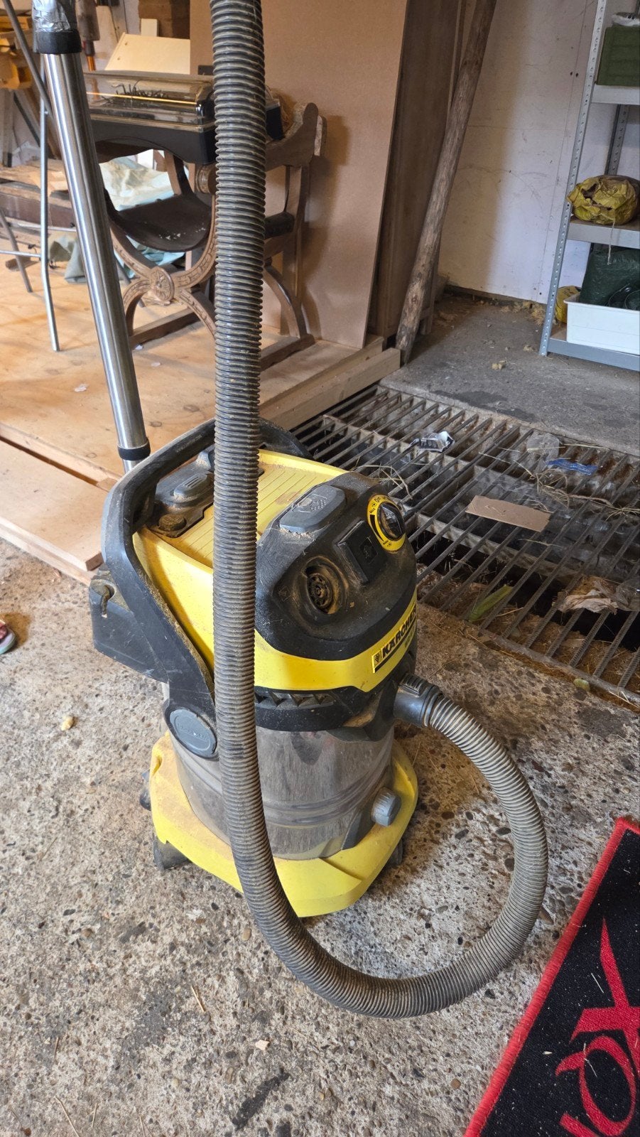 Kärcher WD 6 P Industriële Stofzuiger - Krachtig en Robuust, Inclusief accessoires, Gebruikt, Kärcher, Ophalen of Verzenden