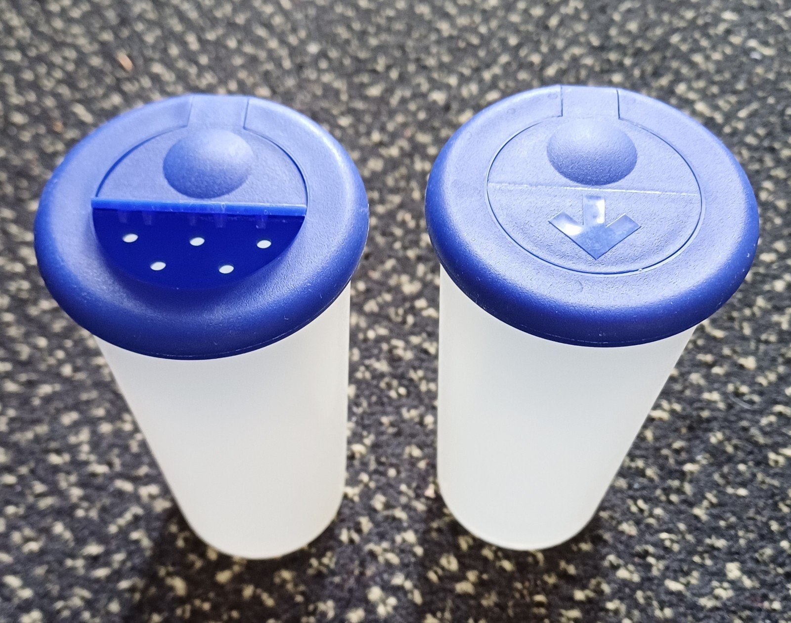 Tupperware Kruidenstrooiers - Set van 2, Ophalen, Gebruikt, Blauw, Overige typen