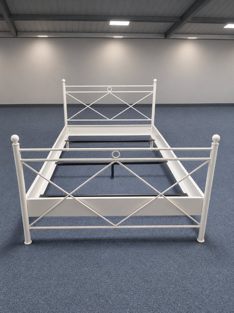 Metalen bed 140x200 nieuw, Ophalen, Wit, Dico, 140 cm