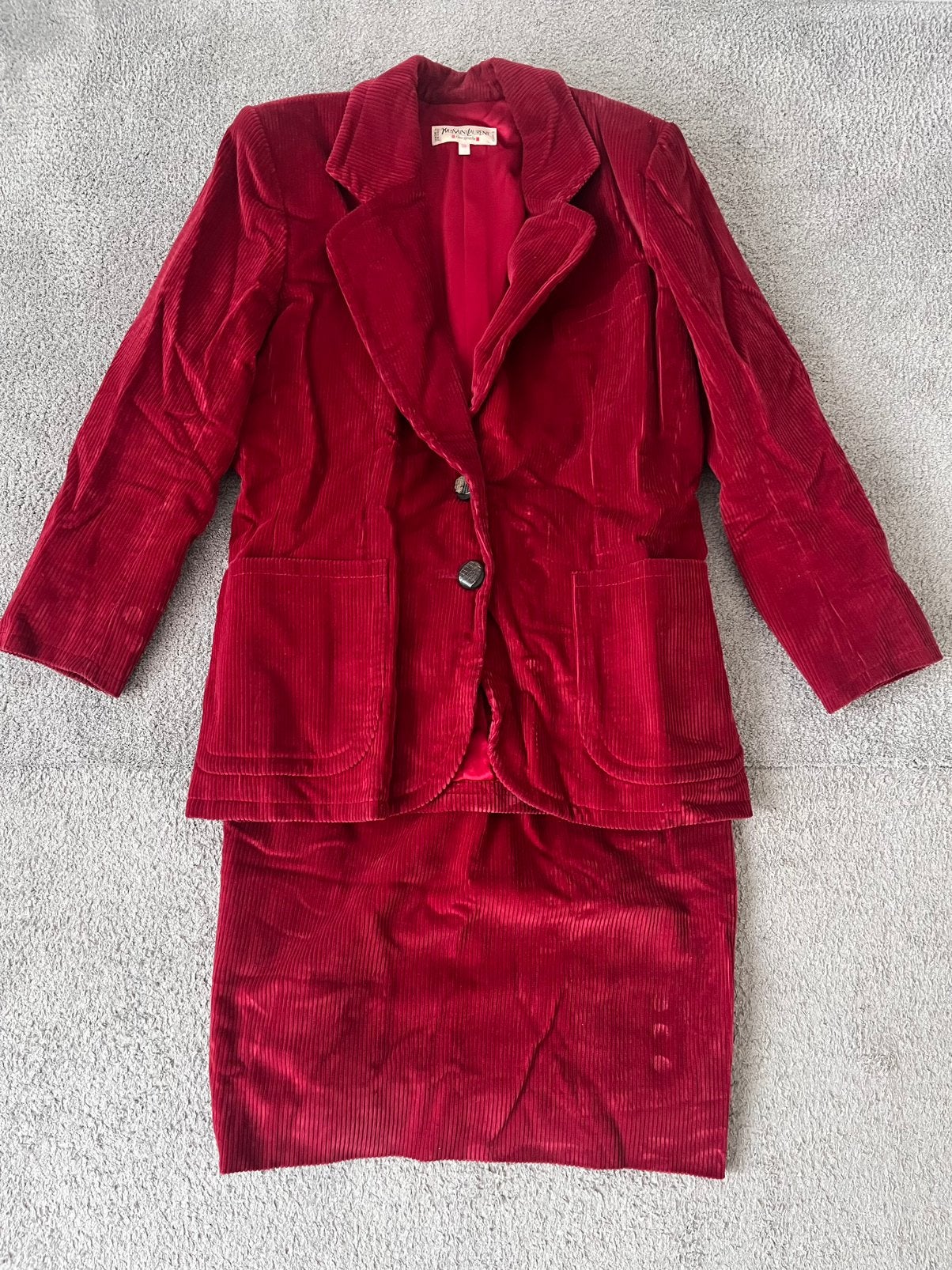 Yves Saint Laurent jas en rok set origineel!, Kleding | Dames, Maat 38/40 (M), Kostuum of Pak, Ophalen of Verzenden, Zo goed als nieuw