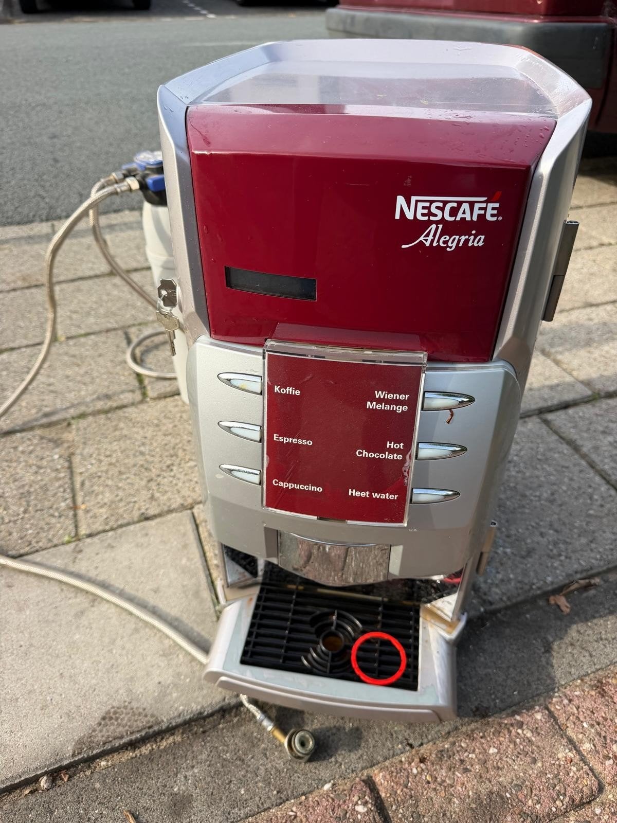 Nescafé Alegria Koffiezetapparaat - Diverse Dranken, Ophalen, Gebruikt, 10 kopjes of meer, Koffiemachine