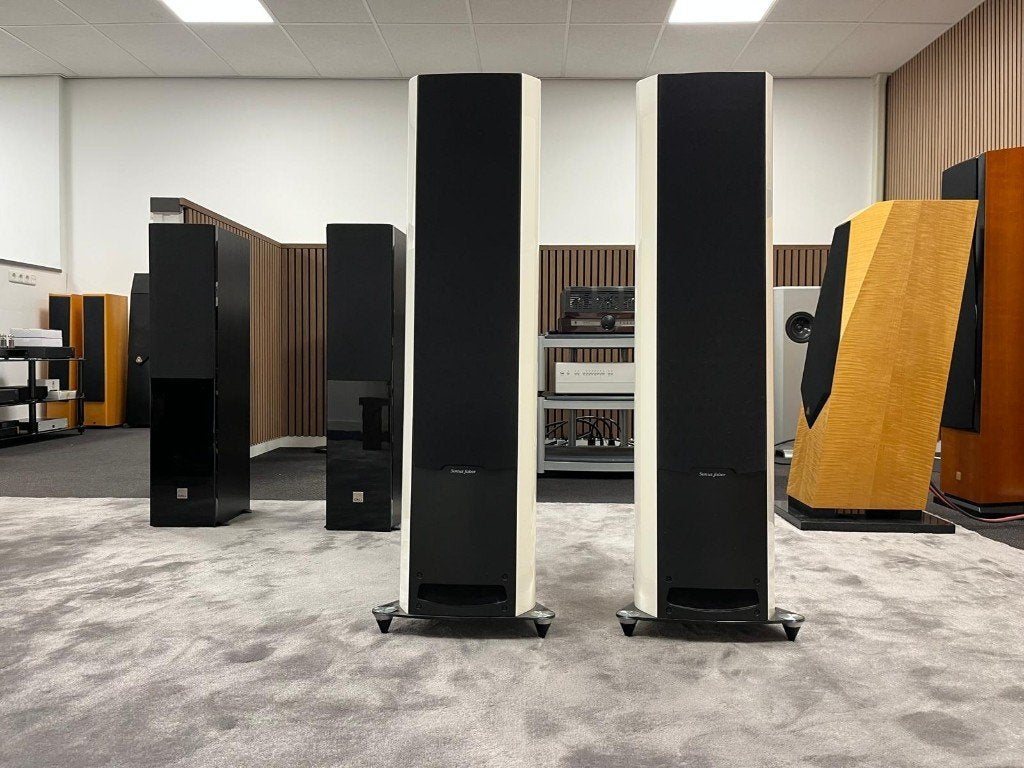 Sonus Faber Venere 2.5 Wit - Vloerstaande Luidsprekers, Audio, Tv en Foto, Ophalen, Vloerstaande luidspreker, 120 tot 150 watt