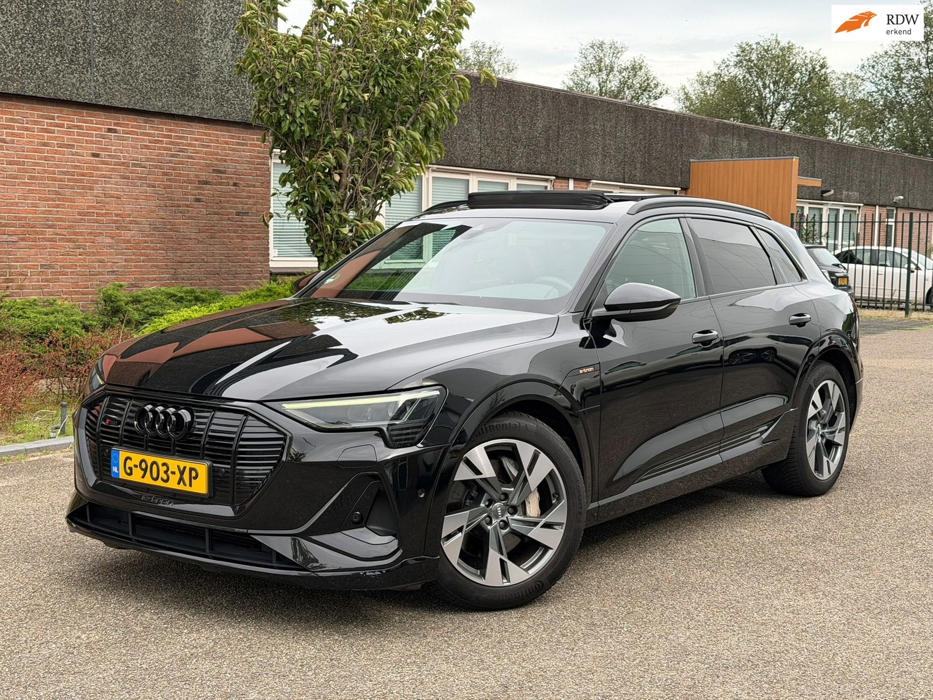 Audi E-tron E-tron 50 quattro Launch edition Black 71 kWh |, Automaat, Automatische klimaatregeling, Zwart, Origineel Nederlands