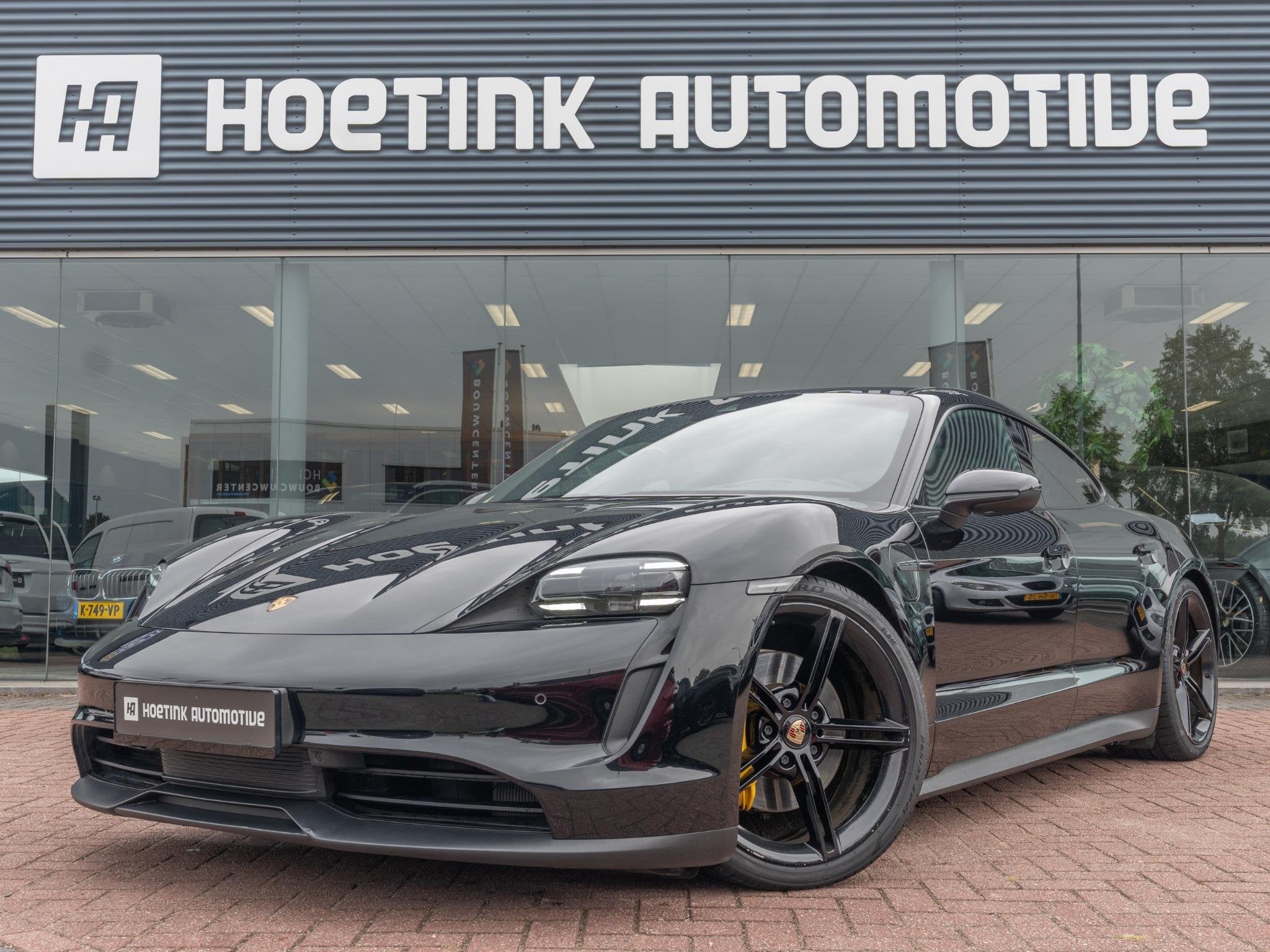 Porsche Taycan Performance 84 kWh | 4-wiel sturing | Hud | B, Auto's, Automaat, Achterwielaandrijving, Gebruikt, Zwart