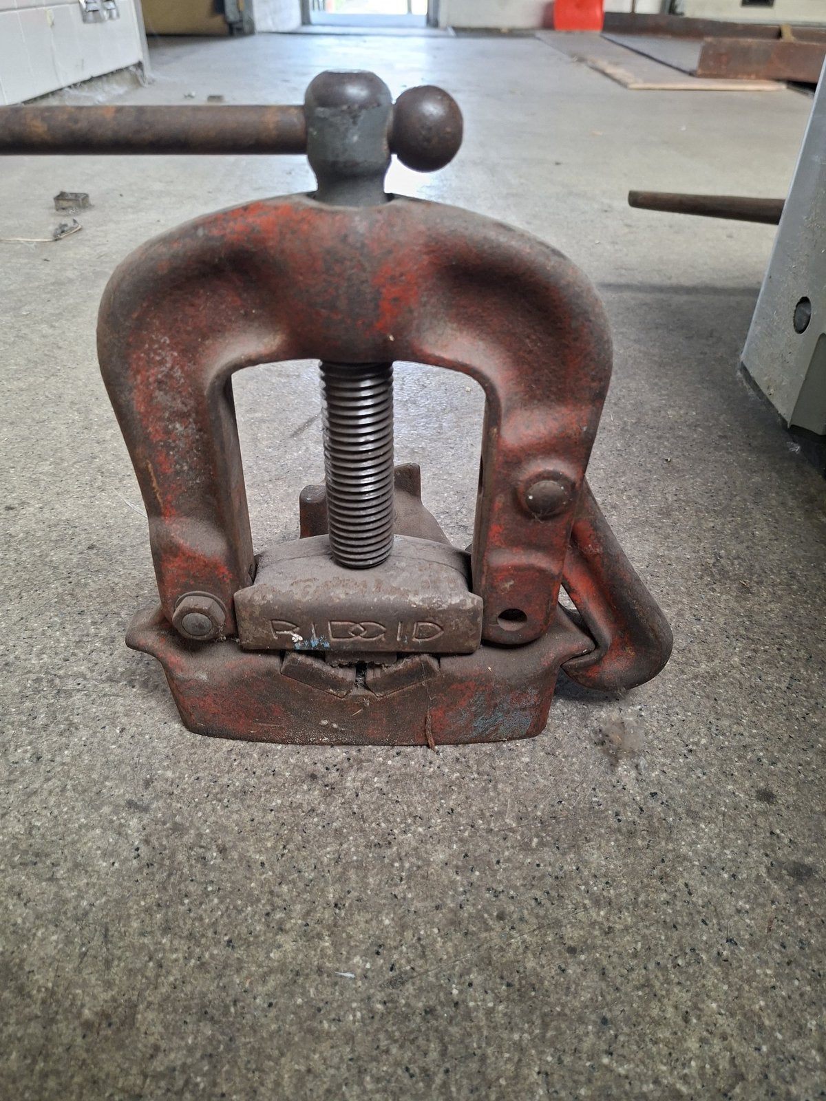 RIDGID 23A pijpklem. Bankschroef, Ophalen of Verzenden