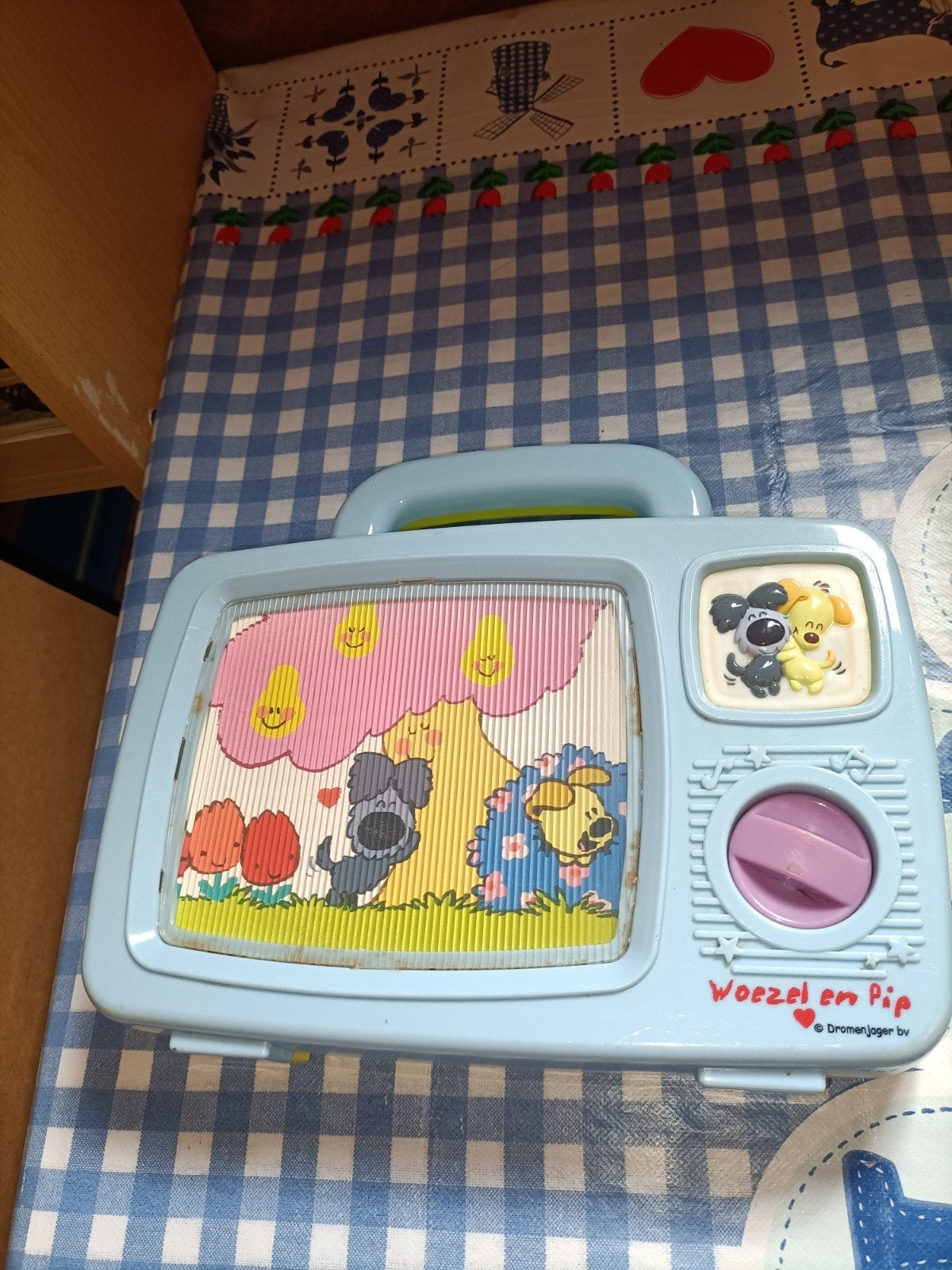 Woezel en Pip tv met lopende beelden en liedje, Ophalen of Verzenden, Zo goed als nieuw