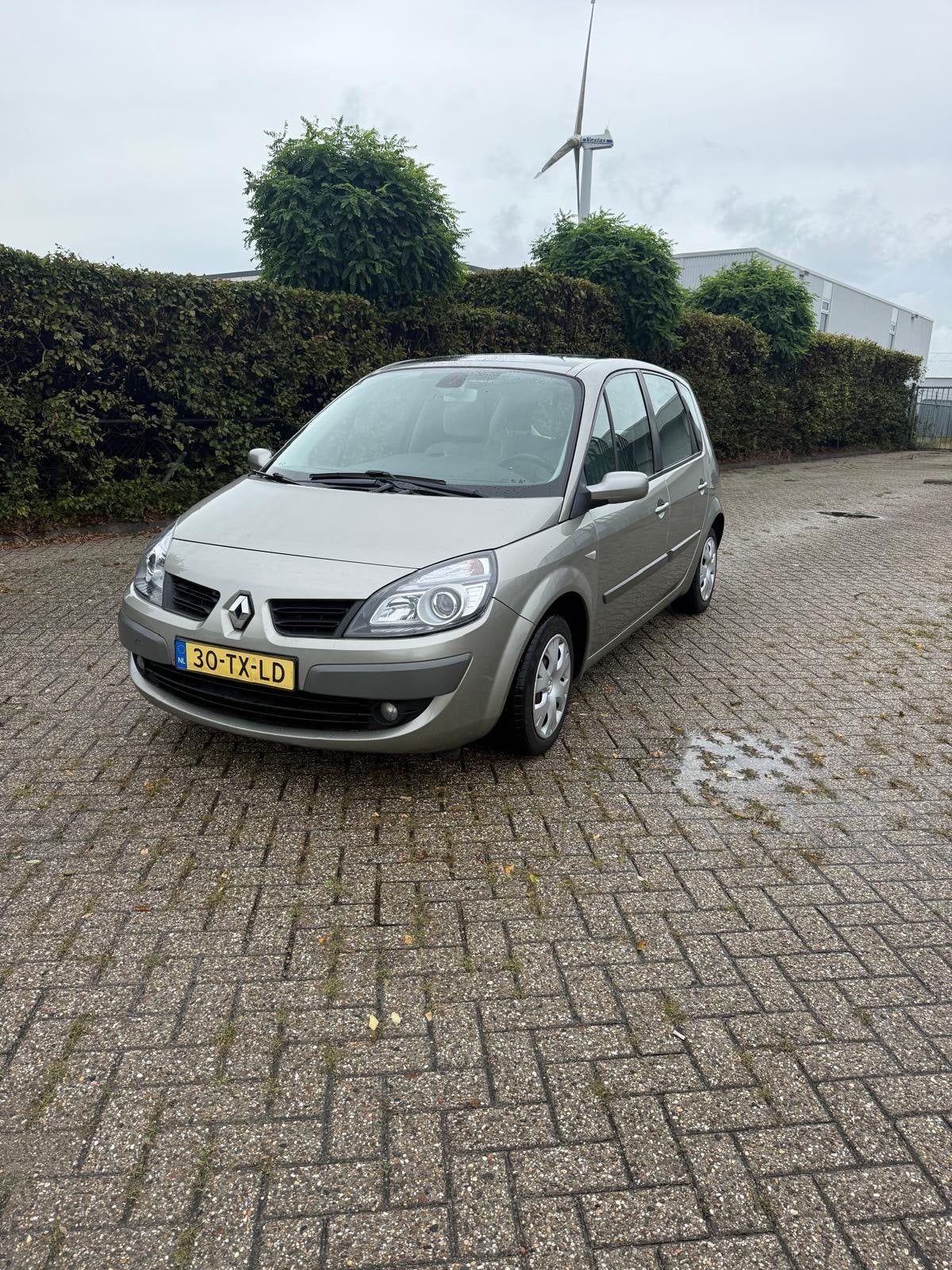 Renault Scénic 1.6 16V 82KW AUT E4 2007 Grijs, Auto's, 1345 kg, 4 cilinders, Origineel Nederlands, 650 kg