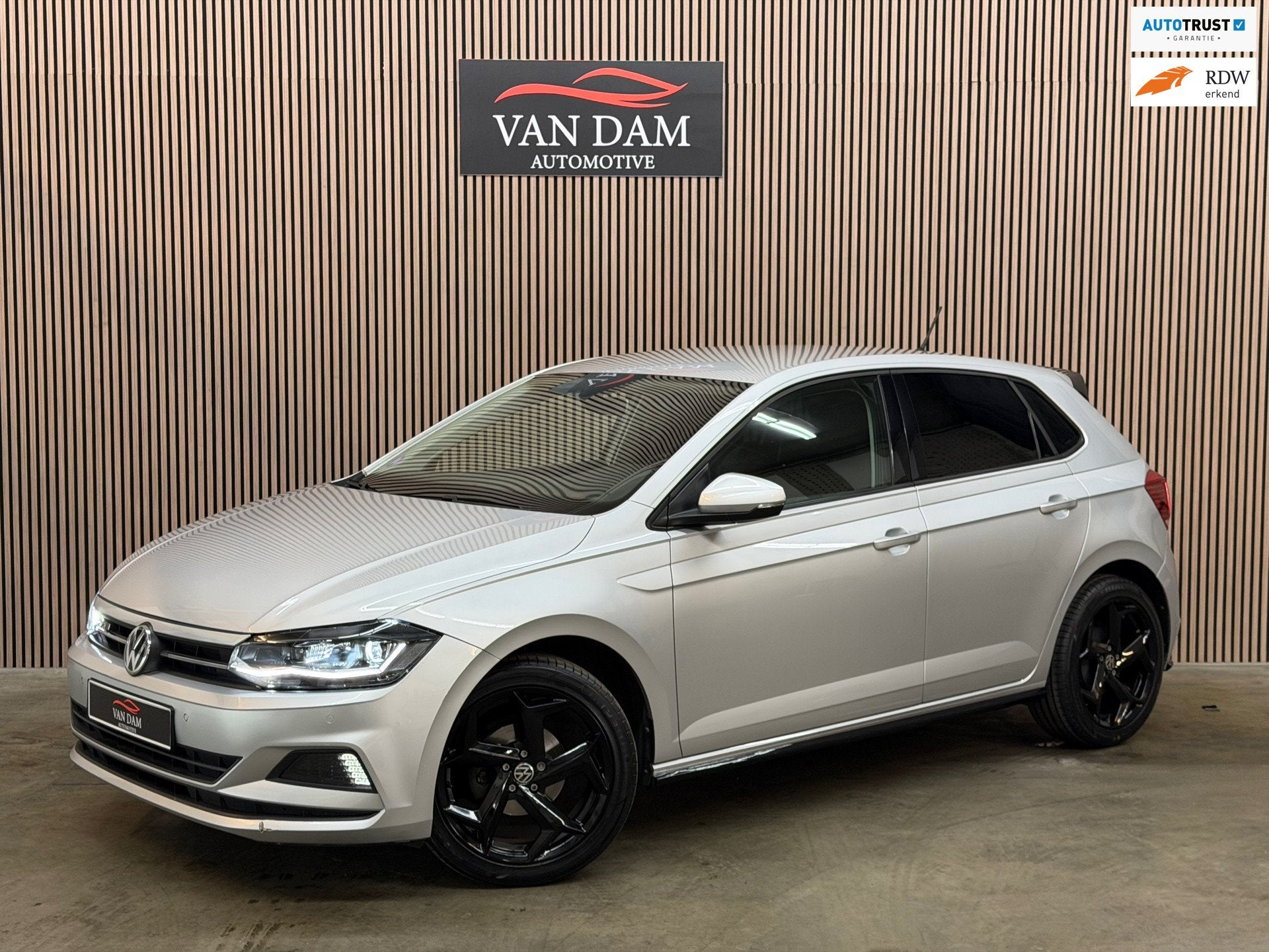 Volkswagen Polo 1.0 TSI R-Line 2018 DSG LED CRUISE CAR-PLAY, Parkeersensor, Stof, Gebruikt, Bedrijf