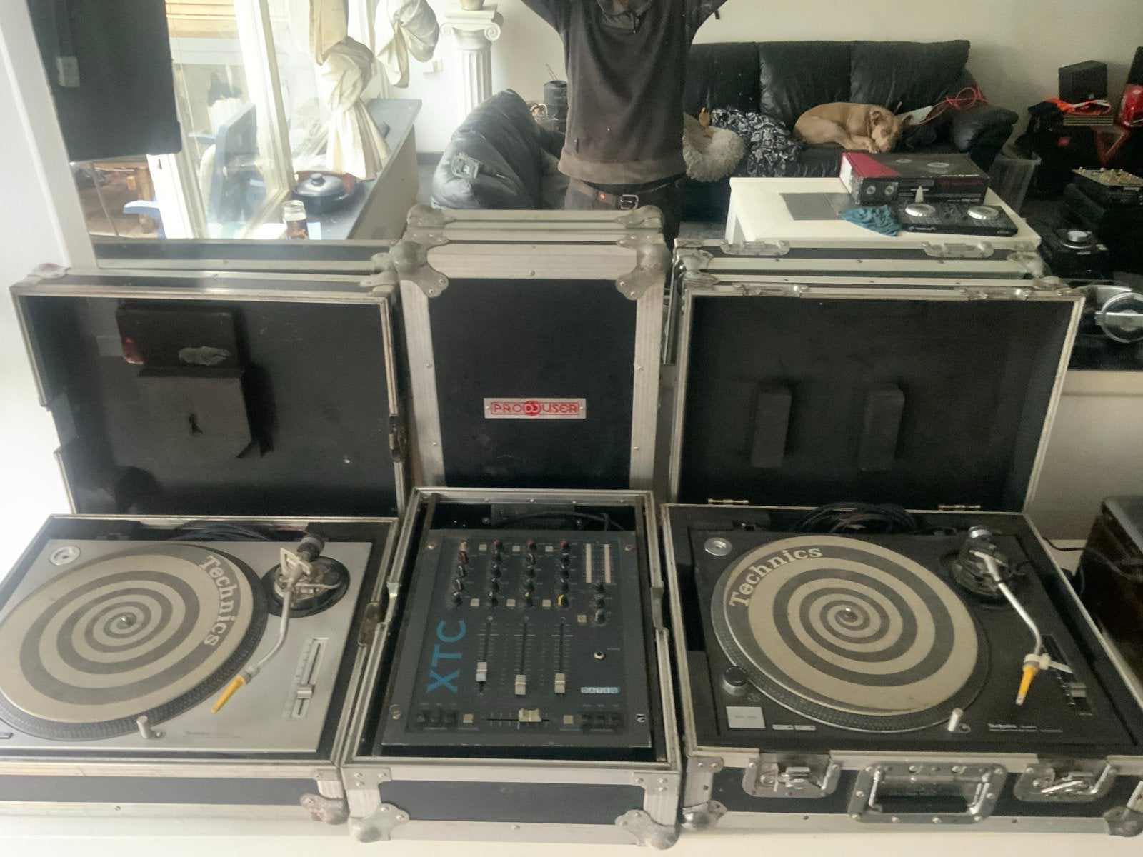 Professionele DJ set in flycase: Technics SL1200/1210 & Date, Ophalen of Verzenden, Gebruikt, Dj-set, Technics