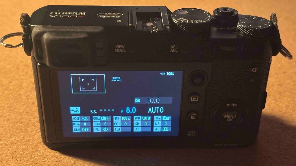 Fujifilm X100F, Accu, Gebruikt, Ophalen of Verzenden, Fujifilm