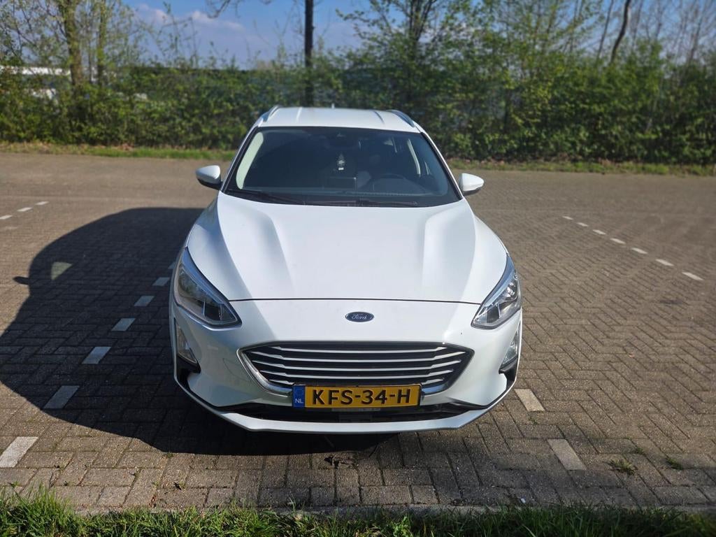 Ford Focus 1.0 EcoBoost - Wit - betrouwbaar & zuinig!, Auto's, Ford, Particulier, Te koop