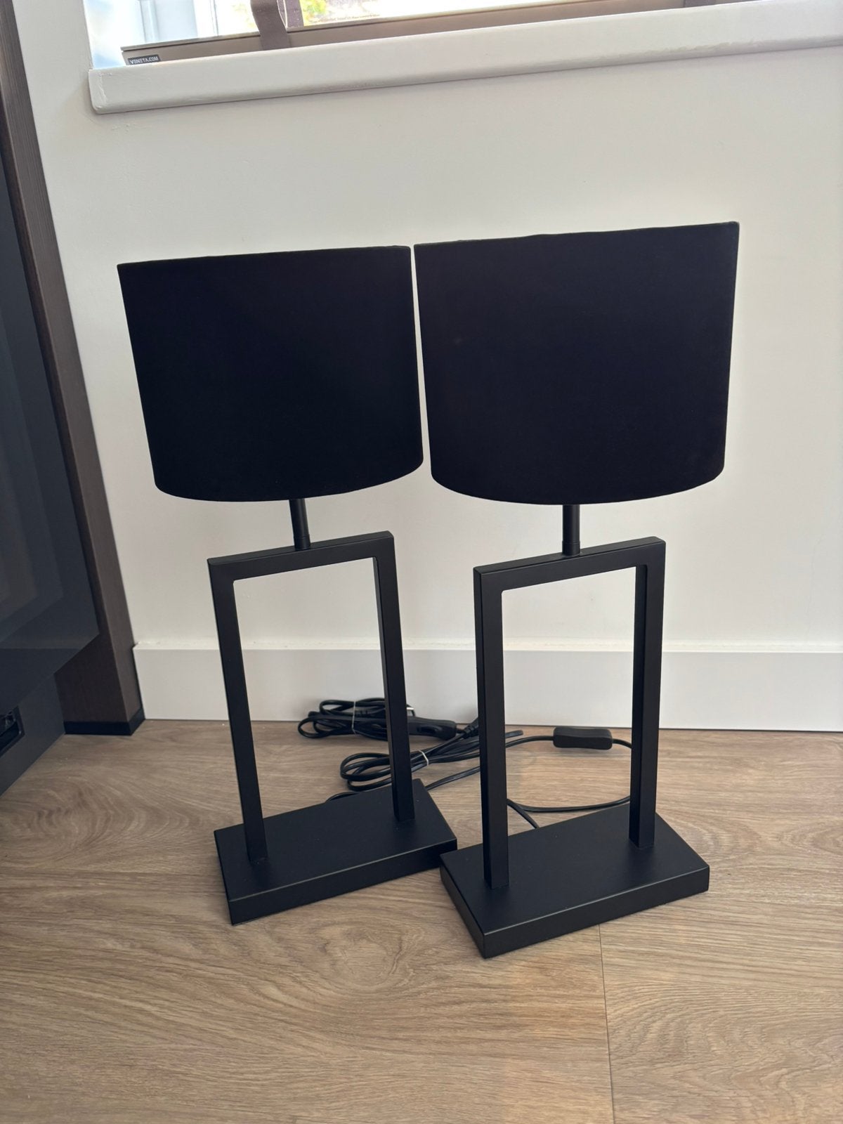 2 mooie lampen zwart, Huis en Inrichting, Ophalen, Zo goed als nieuw, Zwart, Rond